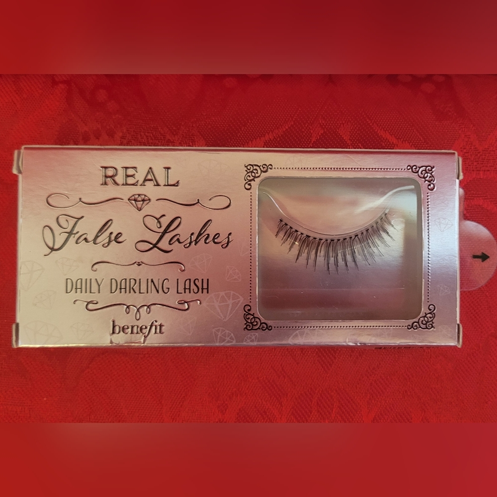 Benefit False Lashes "Daily Darling Lash"